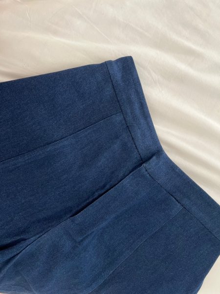 Olive Basics Joanna Expandable Pocket Shorts - Image 6