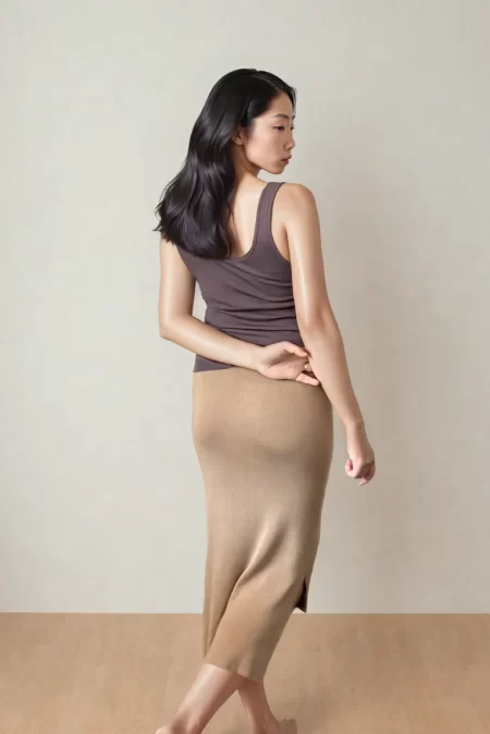 Olive Basics Leah Super Stretch Slit Skirt - Image 2